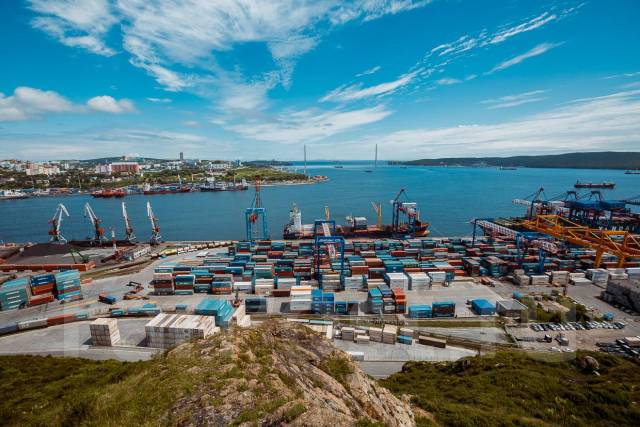 СРОЧНО! Маляр-штукатур, отделочник, работа в ООО \"ПортКонтракт\" во ...