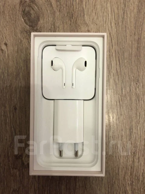 Apple iPhone 8. �/�, �������, 4G LTE ����