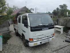 Nissan Atlas. , 3 000 куб. см., 2 000 кг.