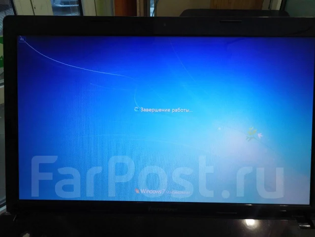 Lenovo G580. 15.6", 2,2����, ��� 6 ��, ���� 320���, WiFi: 1, Bluetooth: 1, ����������� �� 4��. ����