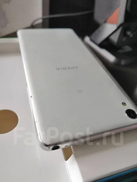 Sony Xperia XA. �/�, �����, 4G LTE, Dual-SIM ����