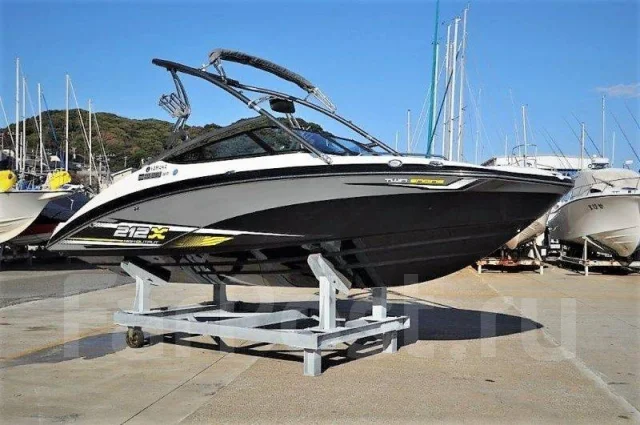 Yamaha 212X. 2016 ���, ����� 6,4��., 180��.�., ������. ��� ����� �� ������������ ����