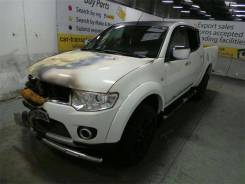 Фонарь задний MITSUBISHI L200 K4T 2014 рестайлинг