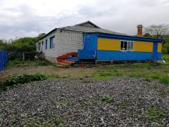 Продается дом в Хасанском районе, пгт Приморский. Пгт. Приморский, ул, Лазо 2, р-н Хасанский, площадь дома 109 кв. м., скважина, отопление твердотопли...