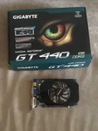 GeForce GT 440 ����