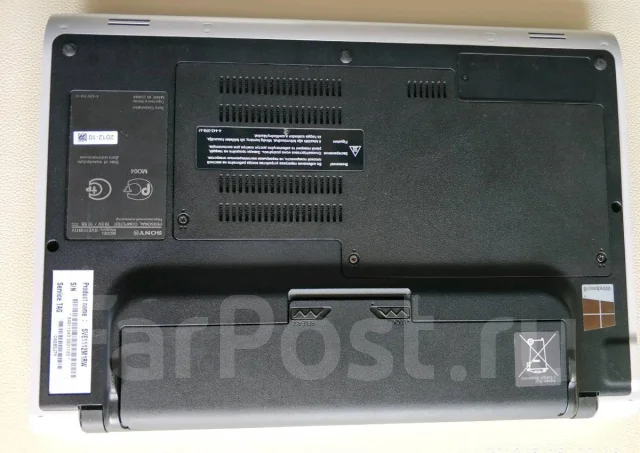 Sony VAIO SVE1112M1R. 11.6", 1,7����, ���� 500��� ����