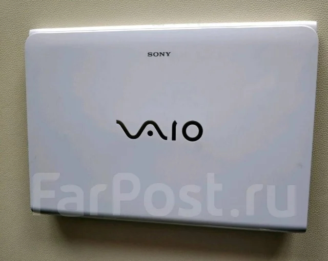 Sony VAIO SVE1112M1R. 11.6", 1,7����, ���� 500��� ����