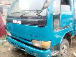 Nissan Atlas. Ниссан Атлас широколобый, 4 600 куб. см., 3 000 кг.