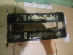 Крышка головки блока цилиндров. Mitsubishi Pajero, H66W, H76W Mitsubishi Pajero Pinin, H66W Mitsubishi Pajero iO, H61W, H66W, H71W, H76W Mitsubishi Mo...