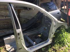 Стойка кузова. Toyota Corolla Runx