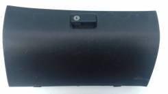 Крышка бардачка. Toyota Avensis, ADT250, ADT251, AZT250, AZT250L, AZT250W, AZT251, AZT251L, AZT251W, AZT255, AZT255W, CDT250, ZZT250, ZZT251, ZZT251L...