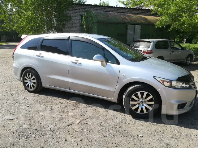 Honda Stream. �������, ��������, 1.8 (140��.�.), ������, 185 000����. �� ����