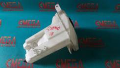 Бачок стеклоомывателя. Toyota Ipsum, CXM10, CXM10G, SXM10, SXM10G, SXM15, SXM15G Toyota Gaia, CXM10, CXM10G, SXM10, SXM10G, SXM15, SXM15G Toyota Picni...