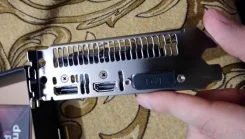 GeForce GTX 1050 ����
