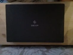 DEXP. 15.6", 2,5����, ��� 8 ��, ���� 500���, WiFi, Bluetooth, ����������� �� 3��.