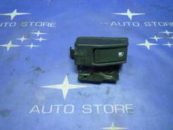 Ручка открывания бензобака. Subaru Legacy Lancaster, BG9 Subaru Legacy, BG2, BG3, BG4, BG5, BG7, BG9, BGA, BGB, BGC Двигатели: EJ25, EJ18, EJ18E, EJ20...