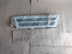 Решетка радиатора. Isuzu Elf, NHR69 Двигатель 4JG2