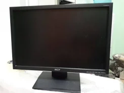 Acer. 19" ����