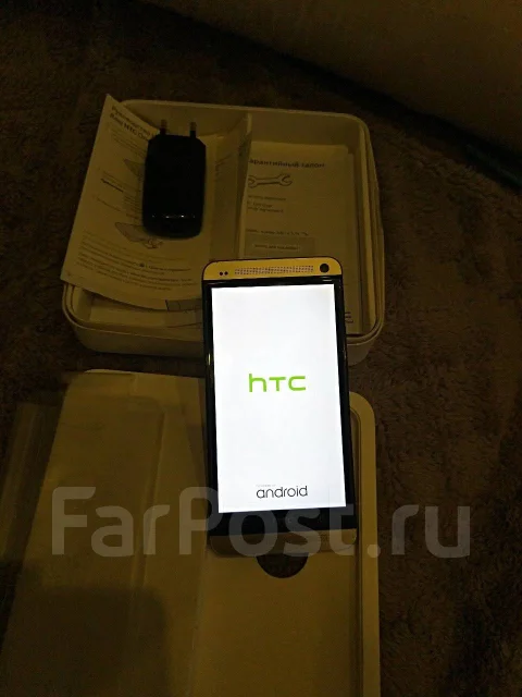 HTC One M7. �/�, ������� ����