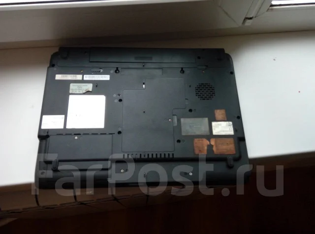 Toshiba Satellite A100. 15.4", WiFi: 1 ����