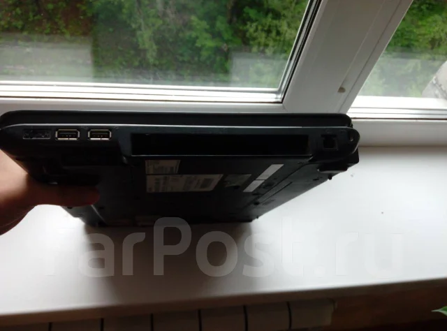 Toshiba Satellite A100. 15.4", WiFi: 1 ����