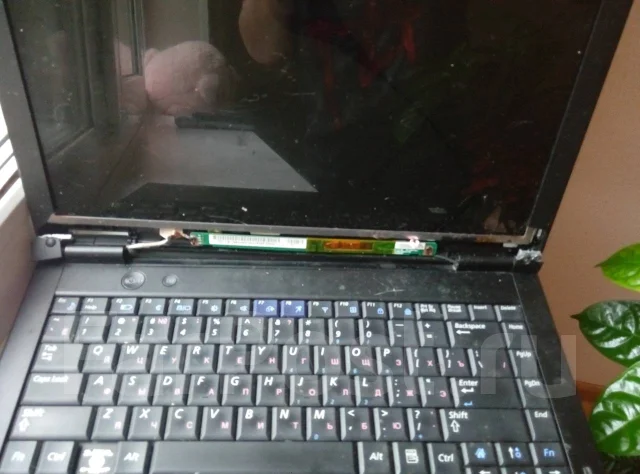 Samsung R20 Plus. 15.4", WiFi: 1 ����