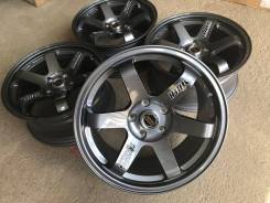 RAYS VOLK RACING. 8.0x17", 5x114.30, ET30, ЦО 73,1 мм.