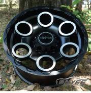 MLJ Black Rhino Magnus. 8.0x17", 5x114.3, ET20, �� 71,6���. ��� ����� �� ������������ ����