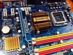 LGA775