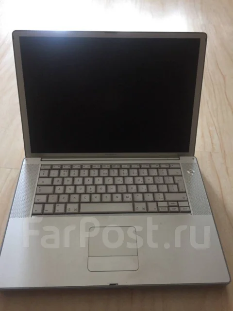 Apple MacBook. 15.4", 1,6����, ��� 2048 ��, ���� 60���, WiFi: 1, Bluetooth: 1, ����������� �� 3��. ����