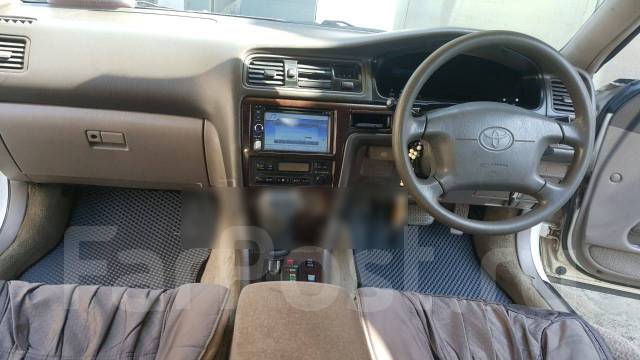 Обшивка салона на Toyota Mark Ii GX90