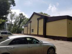Продам здание с якорным арендатором 1-линия Краснореченской. Улица Краснореченская 137, р-н Индустриальный, 590 кв. м.
