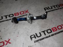 Ограничитель двери. Honda CR-V, RE3, RE4 Двигатели: K24Z1, K24Z4, N22A2, R20A1, R20A2
