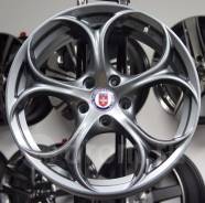 HRE. 8.0x18", 5x114.30, ET38, ЦО 73,1 мм.