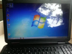 Asus K50C. ��� 2048 ��, ���� 232���, WiFi: 1, Bluetooth: 1, ����������� �� 2��. ����