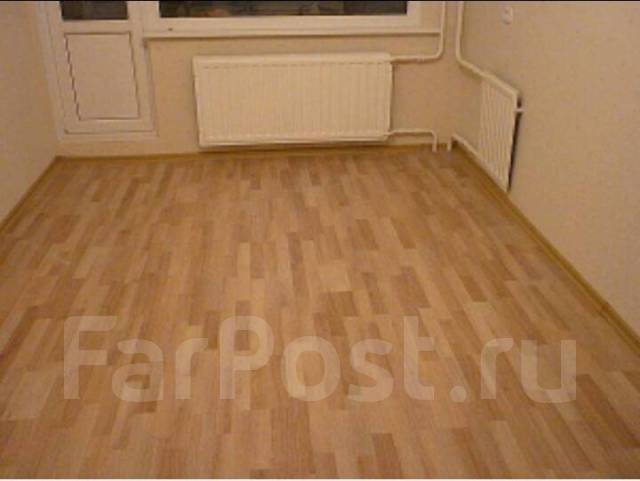 Настил линолеума. Укладка ламината. Линолеум таркетт фаворит тобаго 2. Укладка старого паркета. Укладка линолеума.