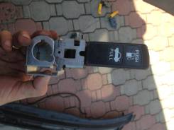 Кнопка открывания багажника. Honda Accord, CL7, CL8, CL9 Двигатель HONDAEF