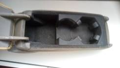Подлокотник. Audi A6, C5
