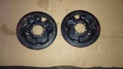 Щиток тормозного механизма. Toyota Lite Ace Noah, CR40, CR40G, CR50, CR50G, SR40, SR40G, SR50, SR50G Toyota Noah Двигатели: 3CT, 3CTE, 3SFE