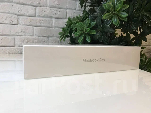 Apple MacBook Pro 13 2017 Mid MPXR2. 13", 2,3����, ���� 128���, WiFi: 1, Bluetooth: 1, ����������� �� 10��. ����