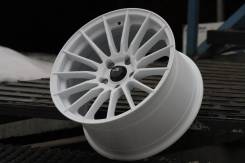 OZ Racing. 9.0x17", 5x114.30, ET35, ЦО 73,1 мм.