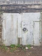 Гаражи кооперативные. улица Подгаева 2, р-н Центральный, 18 кв. м., электричество, подвал.