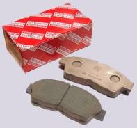 Колодки тормозные. Toyota Land Cruiser, GRJ200, URJ200, URJ202, URJ202W, UZJ200, UZJ200W, VDJ200 Двигатели: 1GRFE, 1URFE, 1VDFTV, 2UZFE, 3URFE