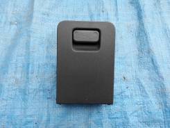 Бардачок. Toyota Wish, ZNE10G, ZNE14G, ANE11W, ANE10G Двигатели: 1ZZFE, 1AZFSE
