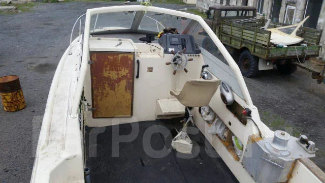Yamaha F-26. 1995 ���, ����� 8��., ��������� ���������, ������ ����