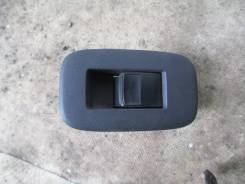 Кнопка стеклоподъемника. Toyota: Aurion, ist, Vios, Prius C, Corolla, Sequoia, Tundra, FJ Cruiser, Matrix, Aygo, Corolla Rumion, Belta, Ractis, Vitz...