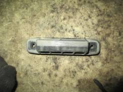 Кнопка открывания багажника. Toyota: ist, Aurion, Prius C, Avensis, Corolla, Tarago, Corolla Rumion, Ractis, Prius a, Vitz, Voxy, Corolla Axio, RAV4...