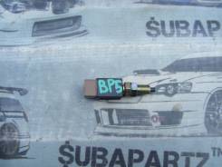 Концевик под педаль тормоза. Subaru: Pleo, Forester, Legacy, R2, Impreza, R1, Vivio, Exiga, Domingo, Legacy B4, Stella Двигатели: EN07E, EN07S, EN07U...