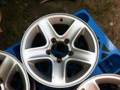 Suzuki. 7.0x16", 5x139.70, ET5