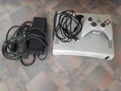 Microsoft Xbox 360 Arcade ����